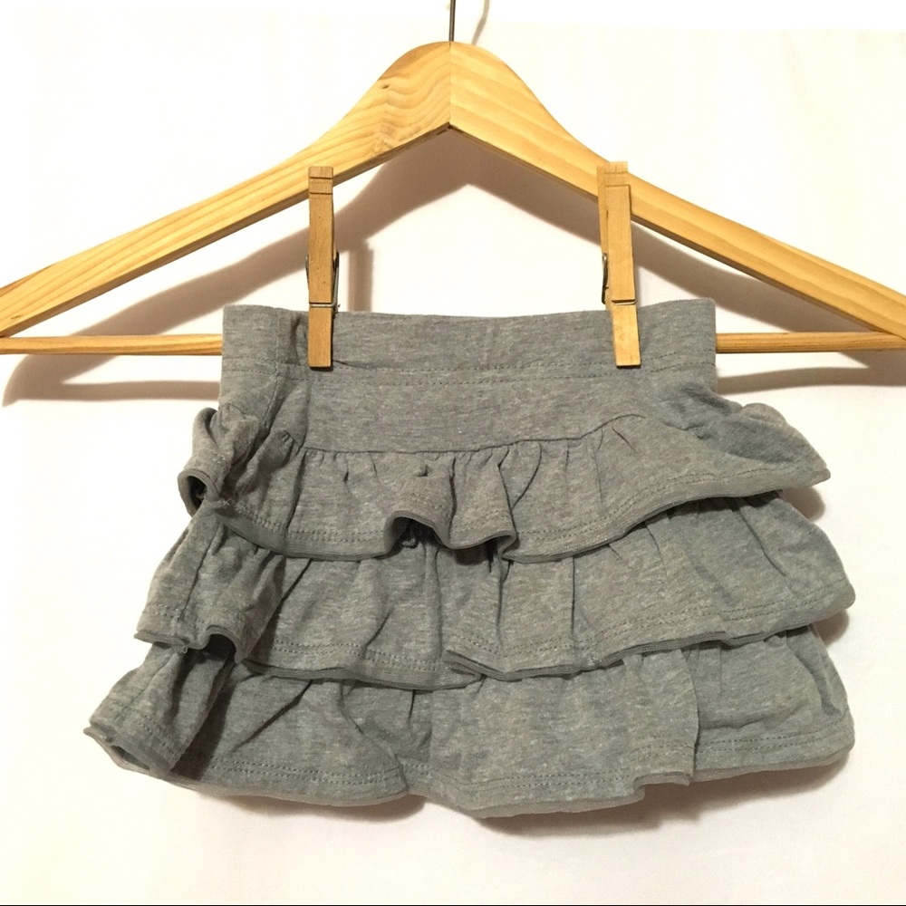 Grey ruffled skirt
